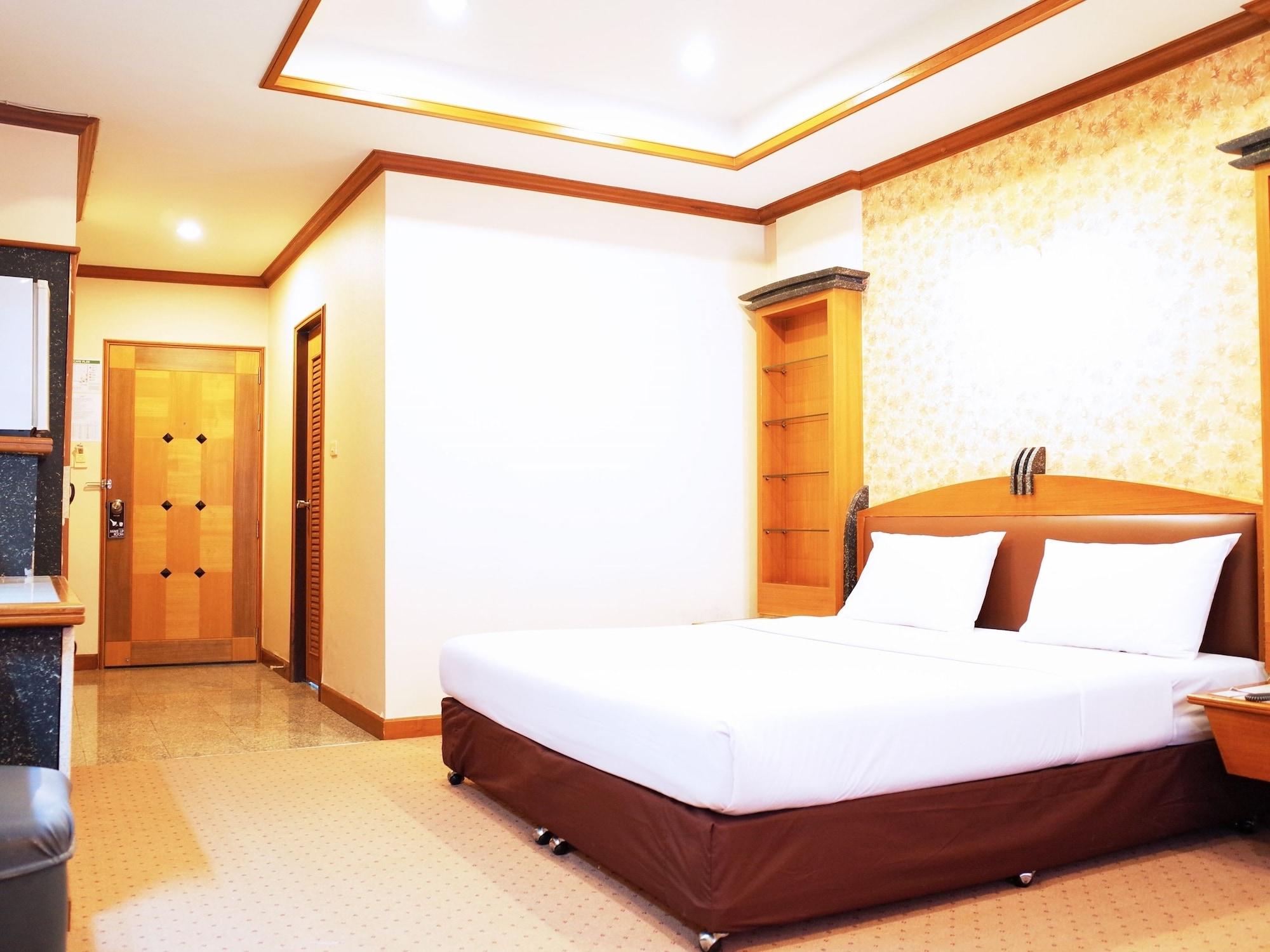 Hotel The Bavana Surawong